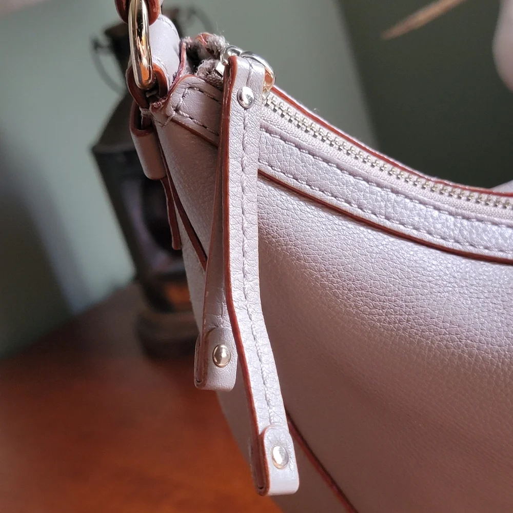 Kate Spade WKRU1137 Lori Berkshire Road Taupe Leather Hobo Bag